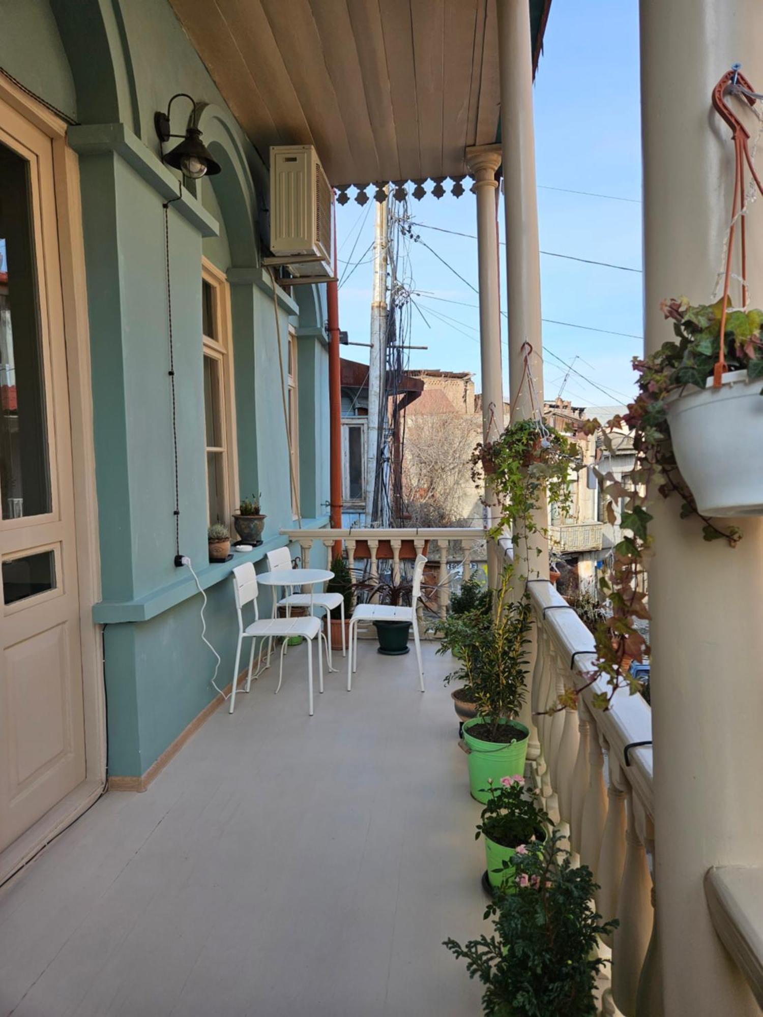 Old Gold Apartment Tbilisi ภายนอก รูปภาพ